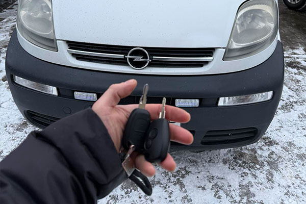 Відновлення автомобільний ключів до Опель — Кременчук